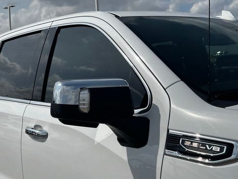 Used 2024 GMC Sierra 1500 SLT image 8