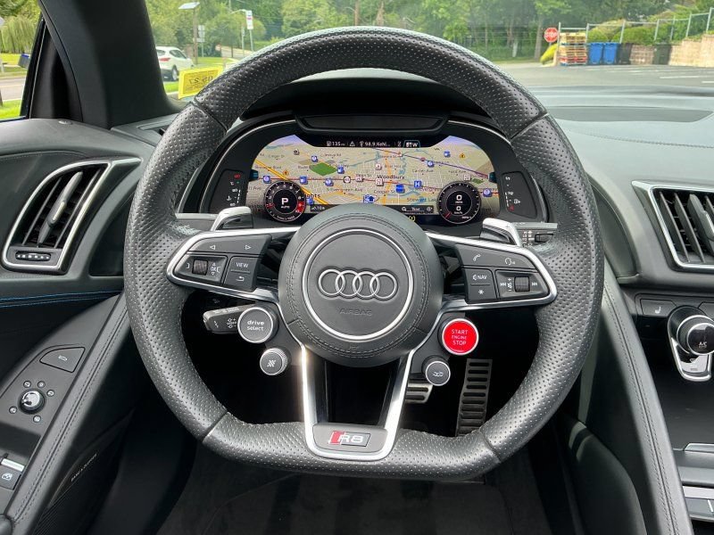 Used 2018 Audi R8 V10 AWD/4WD image 14