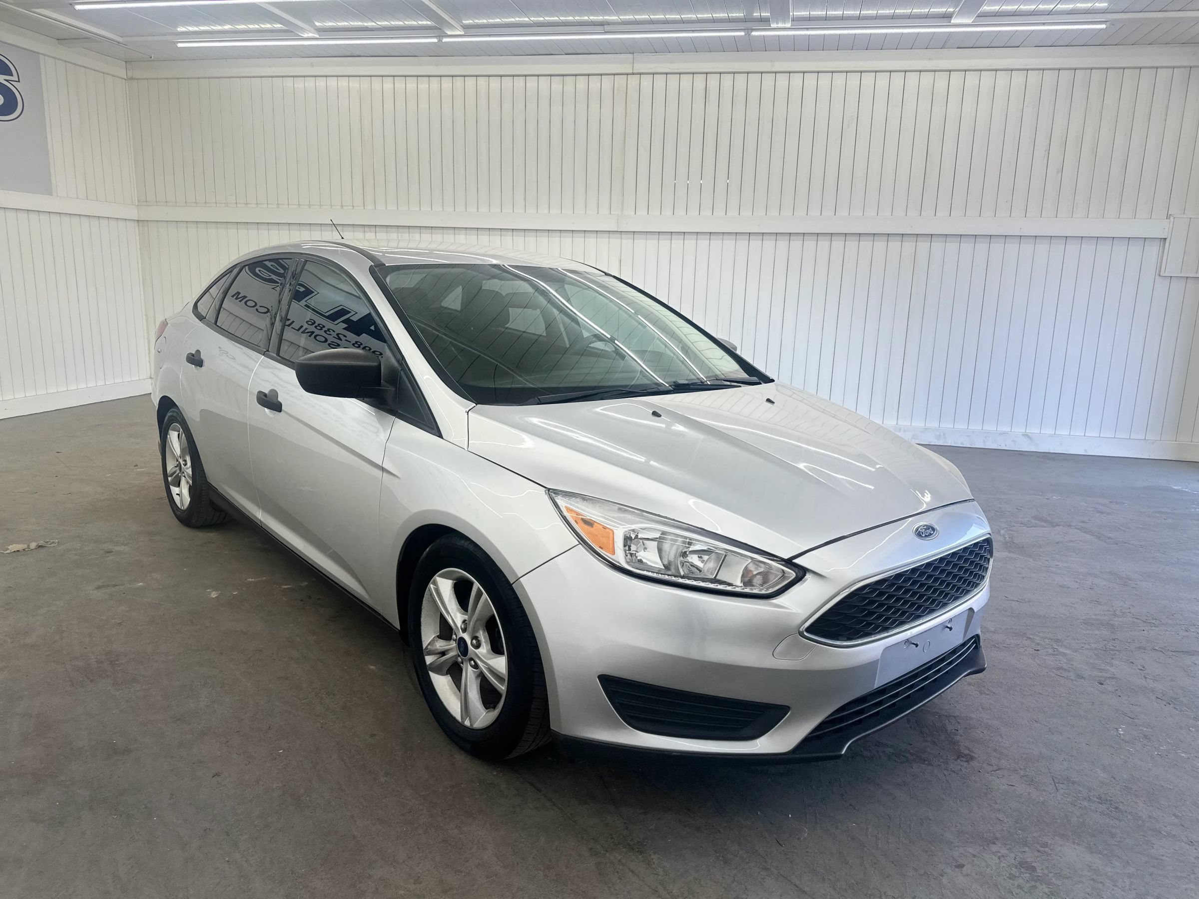 Used 2016 Ford Focus S FWD image 3