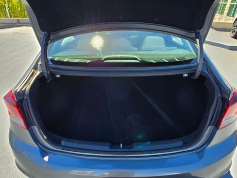 Used 2019 Hyundai Elantra SEL FWD image 13