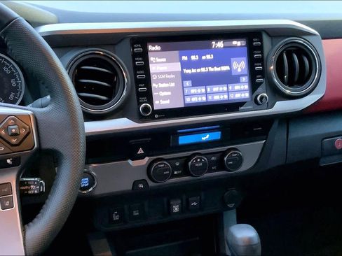 Used 2023 Toyota Tacoma SR5 w/ Technology Package image 7