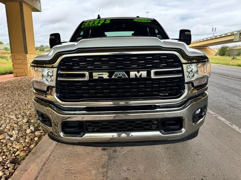 Used 2024 RAM 2500 Big Horn w/ Off Road Package AWD/4WD image 8