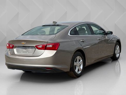 Used 2023 Chevrolet Malibu LT FWD image 5