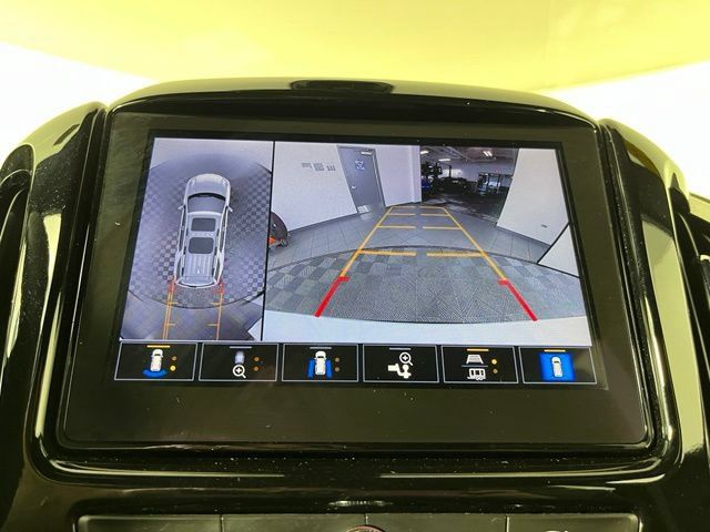Used 2023 Chevrolet Traverse Premier w/ Redline Edition AWD/4WD image 31