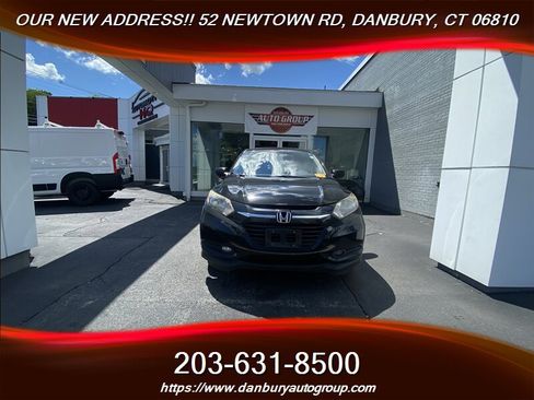 Used 2018 Honda HR-V EX image 8