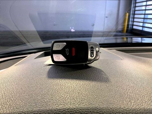 Used 2017 Audi A4 2.0T Prestige image 21