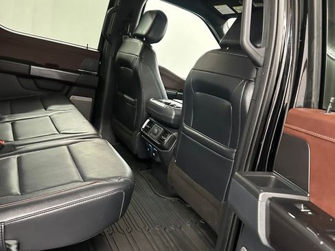 Used 2021 Ford F150 Lariat AWD/4WD image 32