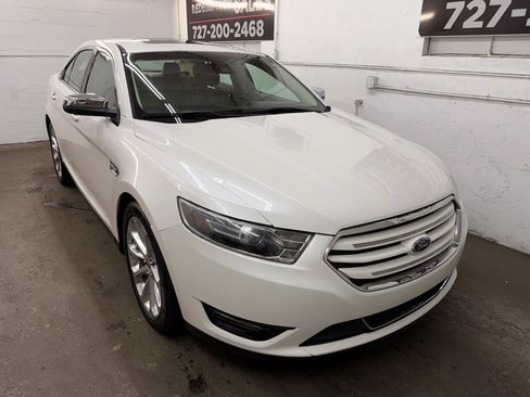 Used 2016 Ford Taurus Limited w/ Equipment Group 301A FWD image 7