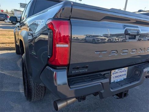 Used 2024 Toyota Tacoma SR5 image 21