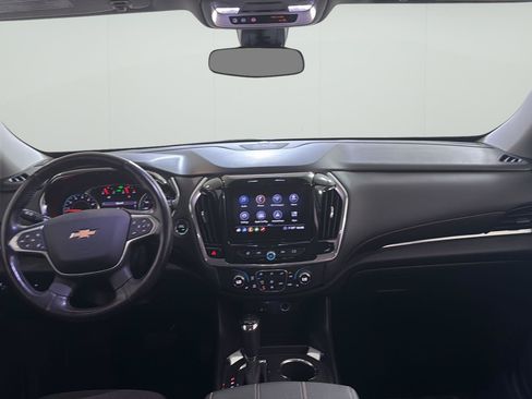 Used 2020 Chevrolet Traverse LT FWD image 13