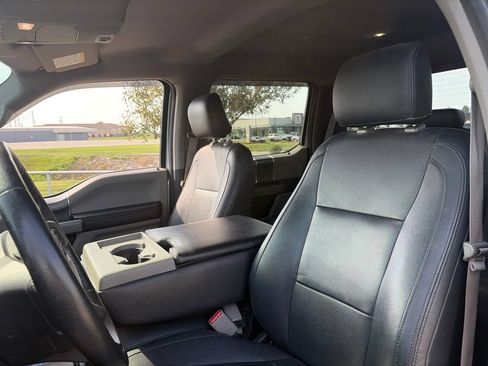 Used 2015 Ford F150 XLT w/ Equipment Group 302A Luxury AWD/4WD image 44