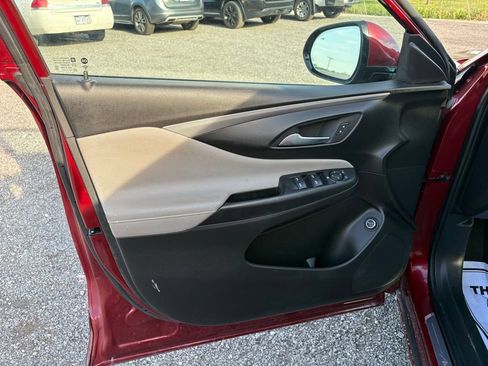 Used 2024 Buick Envista Avenir FWD image 10