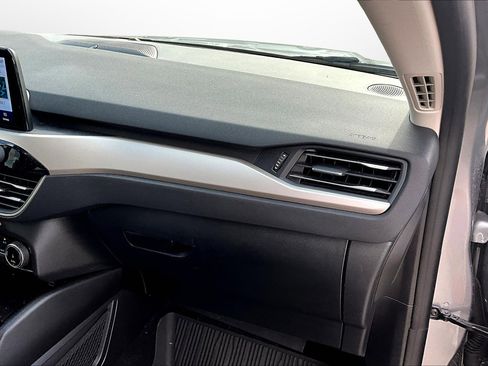 Used 2022 Ford Escape SEL w/ Technology Package image 21