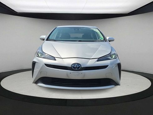 Used 2022 Toyota Prius L Eco FWD image 3