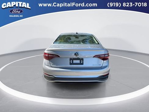 Used 2024 Volkswagen Jetta S FWD image 7