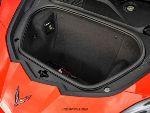 Used 2021 Chevrolet Corvette Stingray Premium Conv w/ Z51 Performance Package image 75