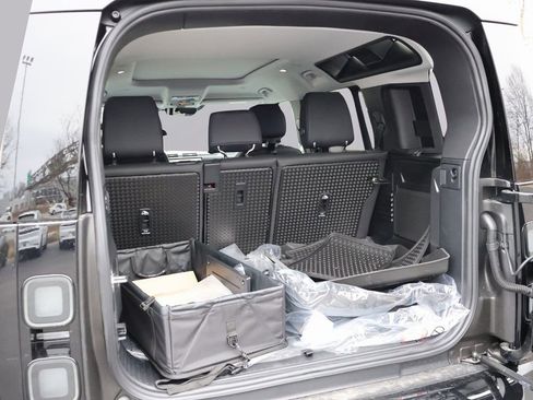 New 2026 Land Rover Defender 110 S image 16