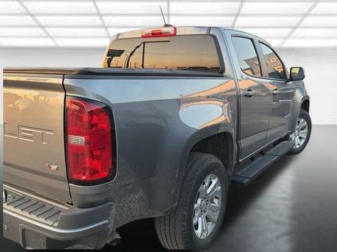 Used 2022 Chevrolet Colorado LT w/ Safety Package RWD image 4