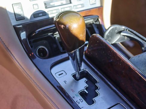 Used 2007 Lexus SC 430 Convertible image 18