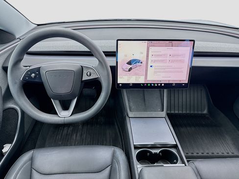 Used 2025 Tesla Model 3 Long Range RWD image 15