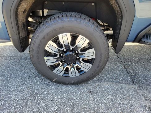 New 2026 GMC Sierra 2500 Denali w/ Denali Reserve Package image 4