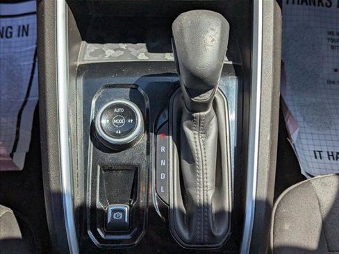 Used 2024 Chevrolet Colorado Trail Boss w/ Advanced Trailering Package AWD/4WD image 11