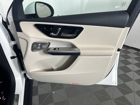 Certified 2026 Mercedes-Benz GLC 300 image 15