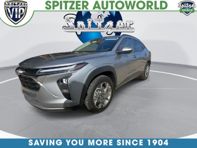 Used 2024 Chevrolet Trax LT FWD image 7