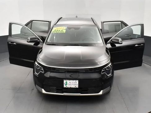 Used 2023 Kia Niro Wind w/ Wind Preserve Package image 10