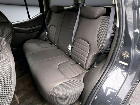 Used 2011 Nissan Xterra PRO-4X image 19