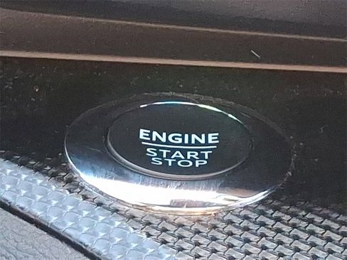 Used 2024 Ford Explorer ST-Line w/ Class IV Trailer Tow Package image 25