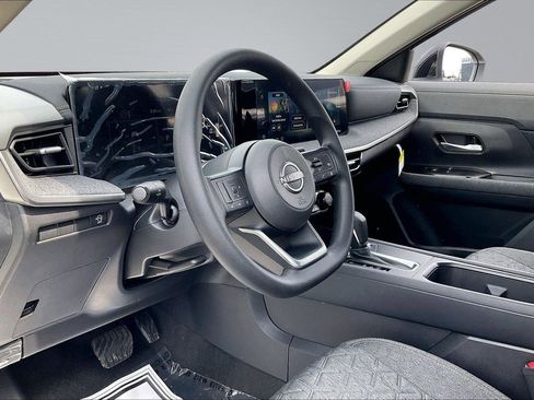 New 2026 Nissan Kicks SV FWD image 7
