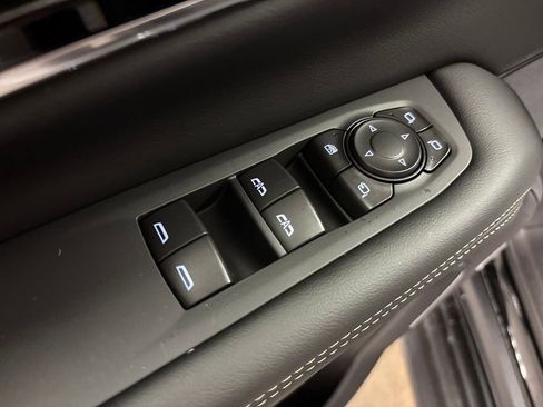 New 2026 GMC Yukon Elevation w/ LPO, Elevation Black Package image 22