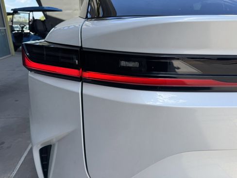 Used 2023 Lexus RZ 450e Premium image 14