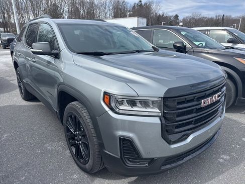 Certified 2023 GMC Acadia SLE w/ Driver Convenience Package image 1