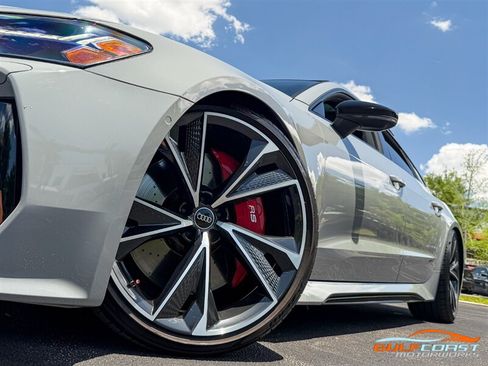 Used 2022 Audi RS 7 Sportback w/ Black Optic Package AWD/4WD image 11