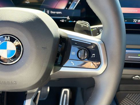 Used 2025 BMW X3 xDrive30i w/ Premium Package image 39