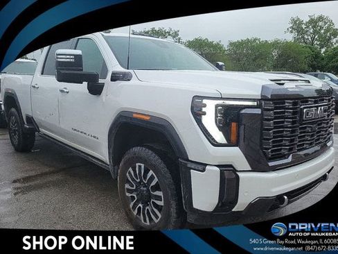 Used 2024 GMC Sierra 2500 Denali Ultimate AWD/4WD image 1