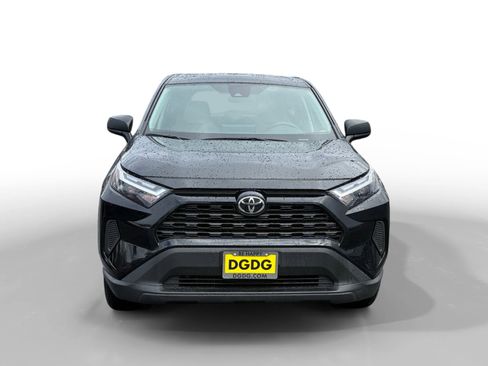 Used 2024 Toyota RAV4 LE image 8