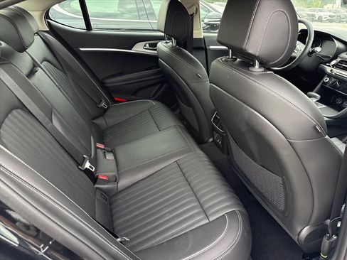 Used 2026 Genesis G70 2.5T Prestige RWD image 5