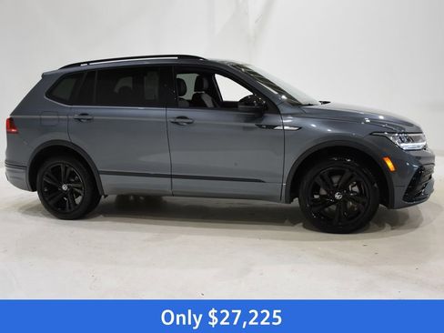 Used 2024 Volkswagen Tiguan SE R-Line image 4