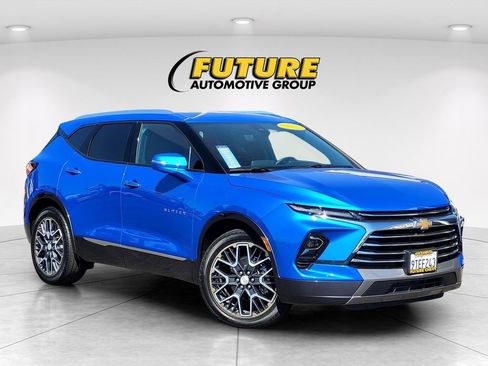 Certified 2025 Chevrolet Blazer Premier w/ Driver Confidence II Package image 1