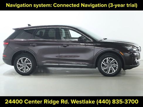 Certified 2023 Lincoln Corsair Standard w/ Equipment Group 101A image 11