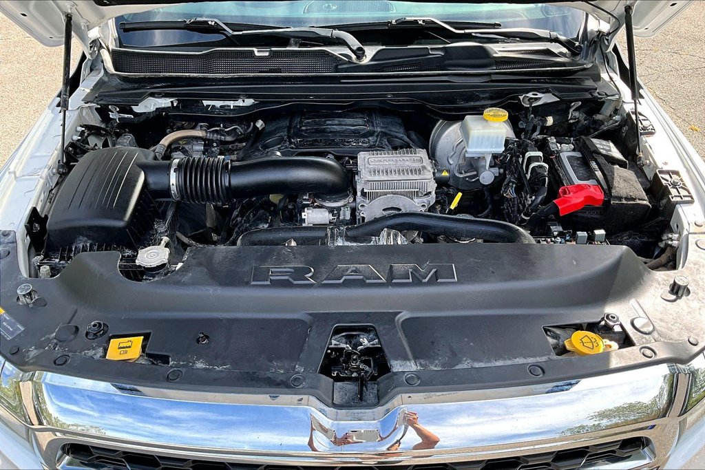 Used 2024 RAM 1500 Big Horn AWD/4WD image 12