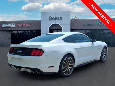 Used 2016 Ford Mustang GT Premium RWD image 6