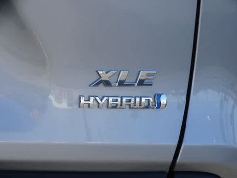 Certified 2023 Toyota RAV4 XLE Premium image 11