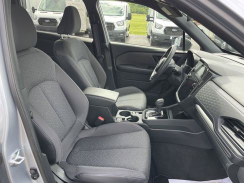 Used 2025 Subaru Forester Premium AWD/4WD image 25