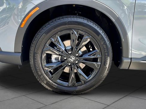 Used 2025 Honda CR-V Sport Touring image 11