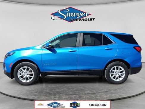 Used 2024 Chevrolet Equinox LT image 2