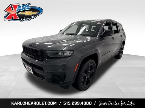 Used 2023 Jeep Grand Cherokee L Laredo AWD/4WD image 1
